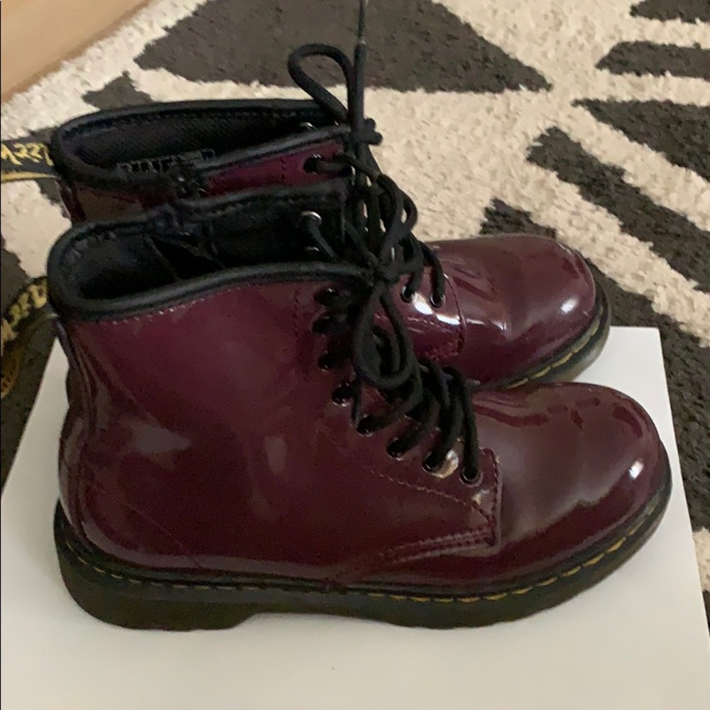 Kids dr martens